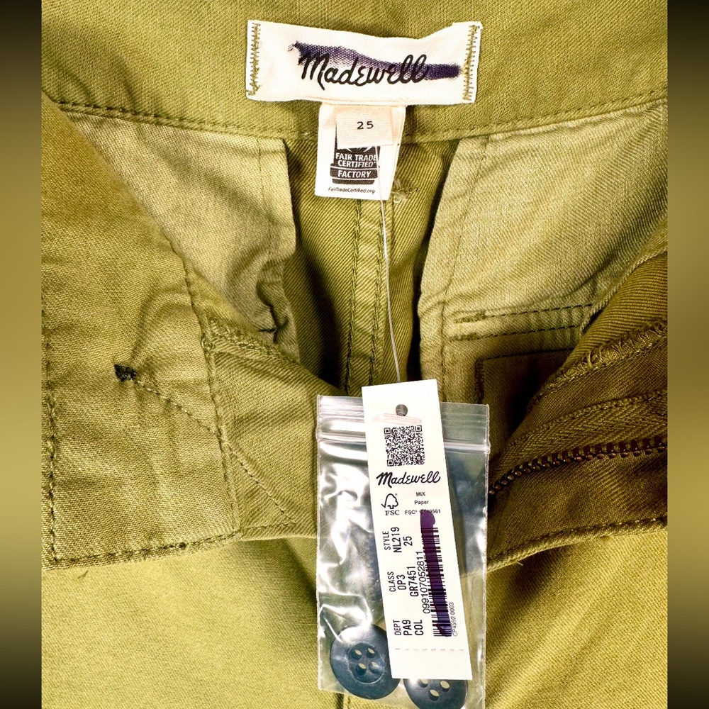 NWT Madewell Garment-Dyed Low-Slung Straight Cargo Pants in Classic Olive - Picture 8 of 14